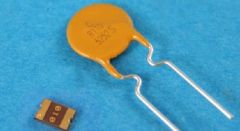 Polymer-PTC auf blauem Hintergrund.